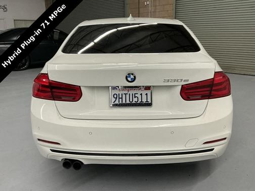2018 BMW 330e iPerformance