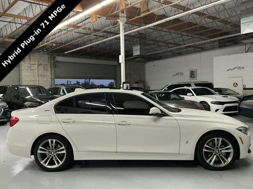 2018 BMW 330e iPerformance