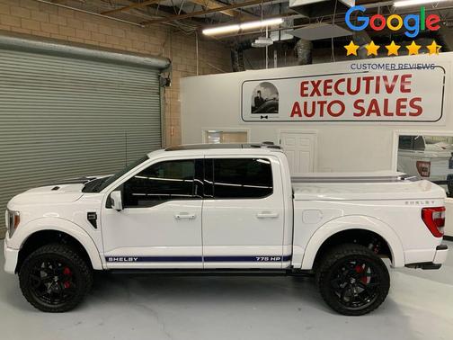 Oxford White 2023 Ford F-150 Lariat