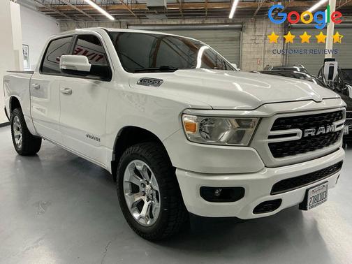 Bright White Clearcoat 2022 RAM 1500 Big Horn/Lone Star