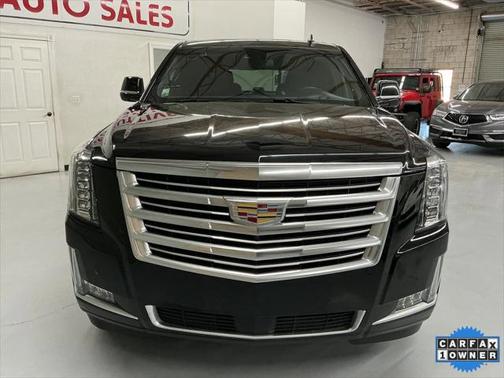 2017 Cadillac Escalade Platinum