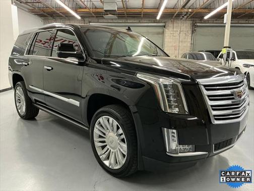 2017 Cadillac Escalade Platinum