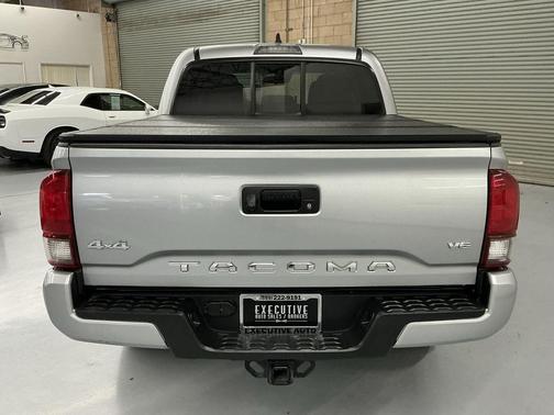 2022 Toyota Tacoma SR5