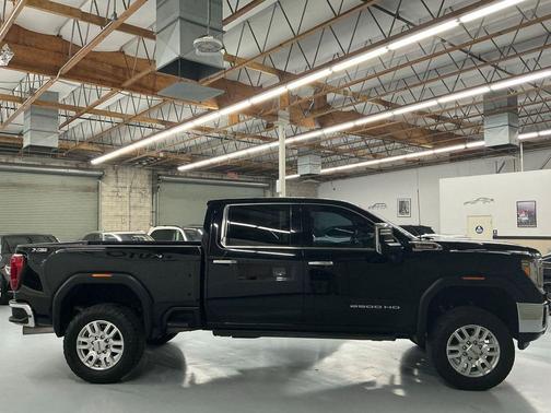2023 GMC Sierra 2500 SLT