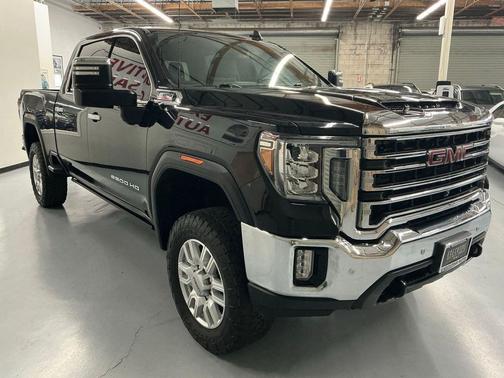 2023 GMC Sierra 2500 SLT