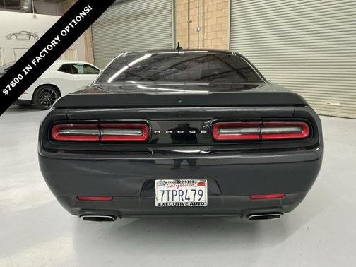 2016 Dodge Challenger R/T Scat Pack