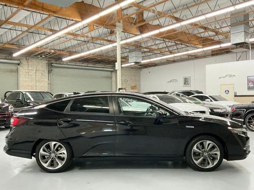 2019 Honda Clarity Plug-In Hybrid Base