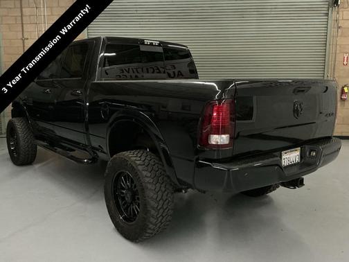 2018 RAM 2500 Laramie Crew Cab 4x4 6'4' Box