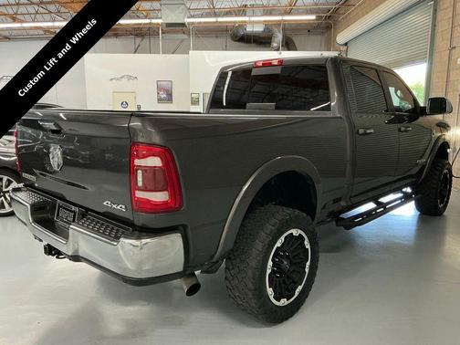 2020 RAM 2500 Laramie Crew Cab 4X4 6'4' Box