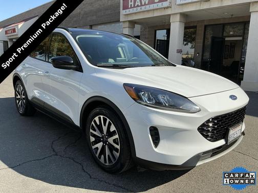 2020 Ford Escape SE