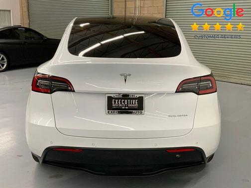 Pearl White Multi-Coat 2021 Tesla Model Y Long Range Dual Motor All-Wheel Drive