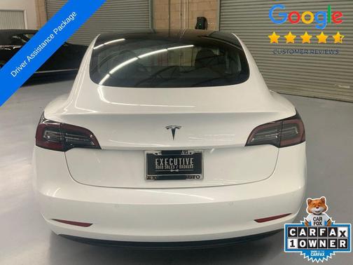 Pearl White Multi-Coat 2021 Tesla Model 3 Standard Range Plus