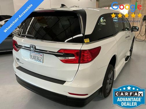 Platinum White Pearl 2021 Honda Odyssey EX
