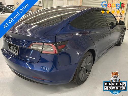 Deep Blue Metallic 2022 Tesla Model 3 Long Range