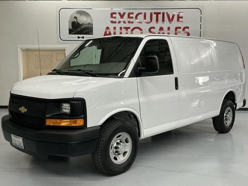 2015 Chevrolet Express 2500 Work Van