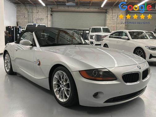 Titanium Silver Metallic 2003 BMW Z4 2.5i Roadster