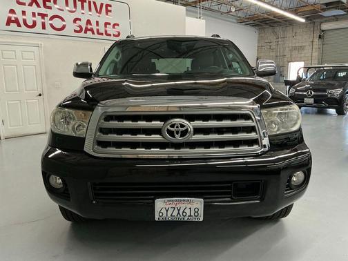 2013 Toyota Sequoia Platinum