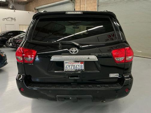 2013 Toyota Sequoia Platinum
