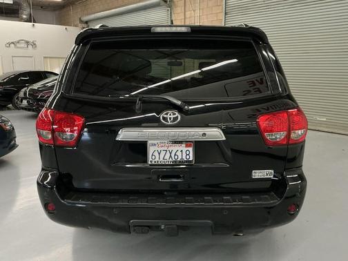 2013 Toyota Sequoia Platinum