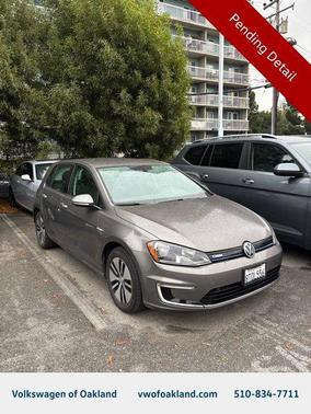 2016 Volkswagen e-Golf SE