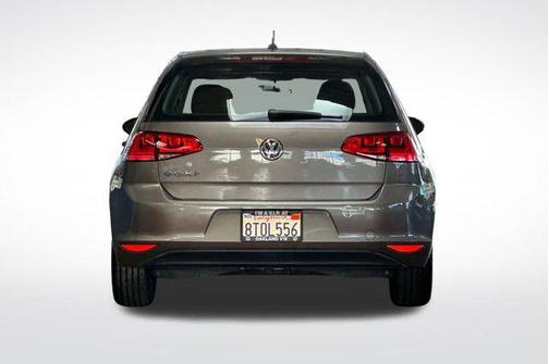 2016 Volkswagen e-Golf SE