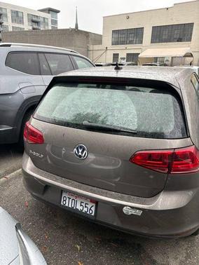 2016 Volkswagen e-Golf SE