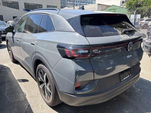 Pure Gray 2023 Volkswagen ID.4 S