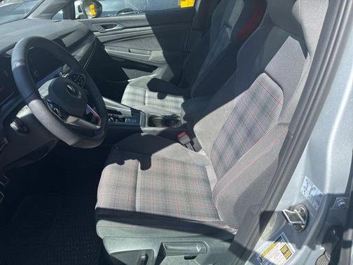 2022 Volkswagen Golf GTI 2.0T S DSG
