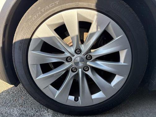 2020 Tesla Model X Long Range Dual Motor All-Wheel Drive