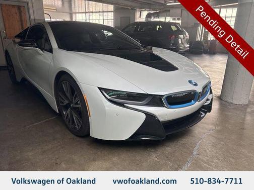 2015 BMW i8 Base