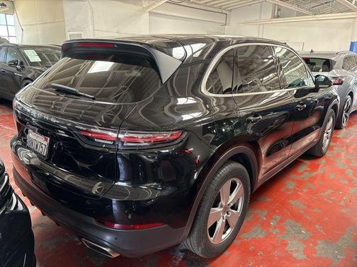 2019 Porsche Cayenne Cayenne