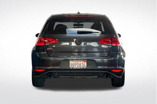 2017 Volkswagen Golf GTI 2.0T S 4-Door