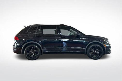 2023 Volkswagen Tiguan 2.0T SE R-Line Black 4MOTION