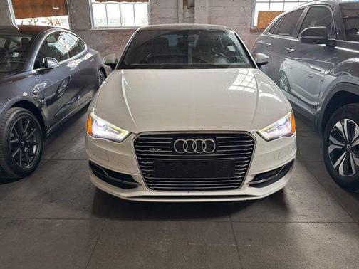 2016 Audi A3 e-tron 1.4T Premium