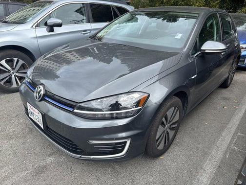 2019 Volkswagen e-Golf SE