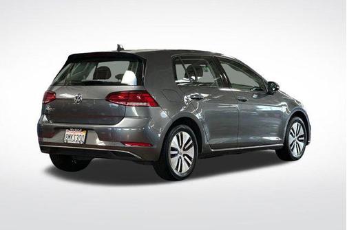 2019 Volkswagen e-Golf SE