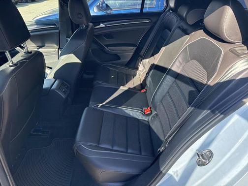2018 Volkswagen Golf R 2.0T Manual