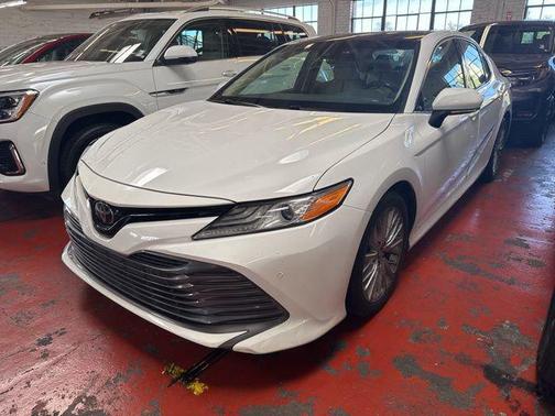 2018 Toyota Camry XLE
