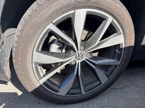 2024 Volkswagen Atlas 2.0T SEL Premium R-Line 4MOTION