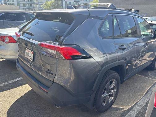 2023 Toyota RAV4 Hybrid LE