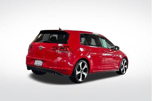 Tornado Red 2015 Volkswagen Golf GTI 2.0T SE 4-Door