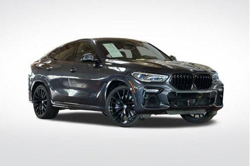 2020 BMW X6 M50i