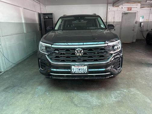 2024 Volkswagen Atlas 2.0T SEL Premium R-Line 4MOTION