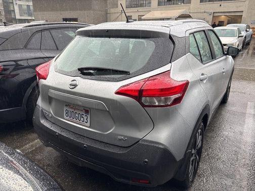 2020 Nissan Kicks SV