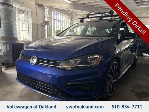 Lapiz Blue Metallic 2018 Volkswagen Golf R 2.0T DSG