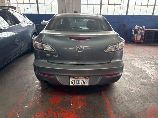 2012 Mazda Mazda3 i Sport