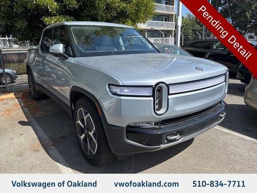 2024 Rivian R1T Adventure