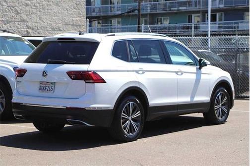 Photo 5 of 35 of 2019 Volkswagen Tiguan 2.0T SEL