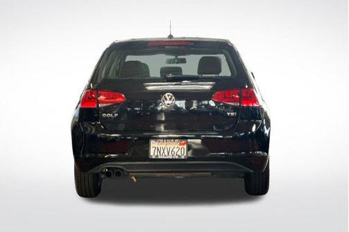 2016 Volkswagen Golf TSI S 4-Door