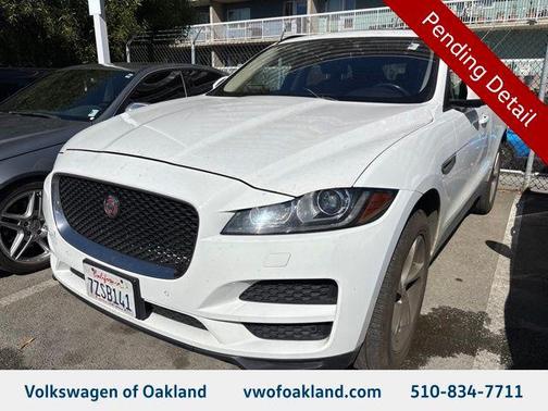 Polaris White 2017 Jaguar F-PACE 20d Premium